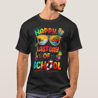 Lycklig: Skollärarnas sista dag i gymnasiet T Shirt