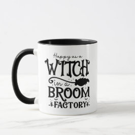 Lycklig som Witch i en Broom Factory Halloween Mugg