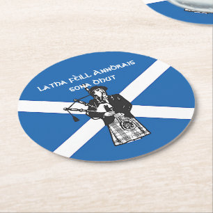 Lycklig St Andrews Day Flagga Bagpiper Underlägg Papper Rund