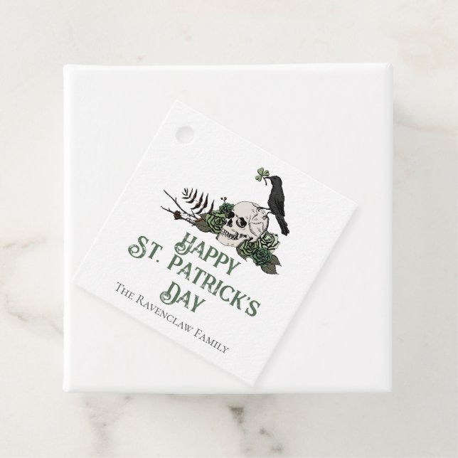 Lycklig St. Patricks Day Blommigt Skull & Klöver Gåvor Etiketter (På plats)