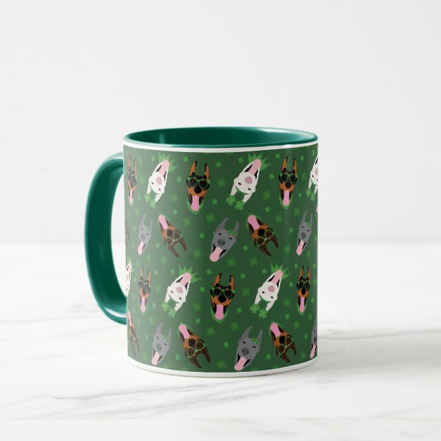 Lycklig St patricks day Dobermann Hundar Mugg (Framsida vänster)