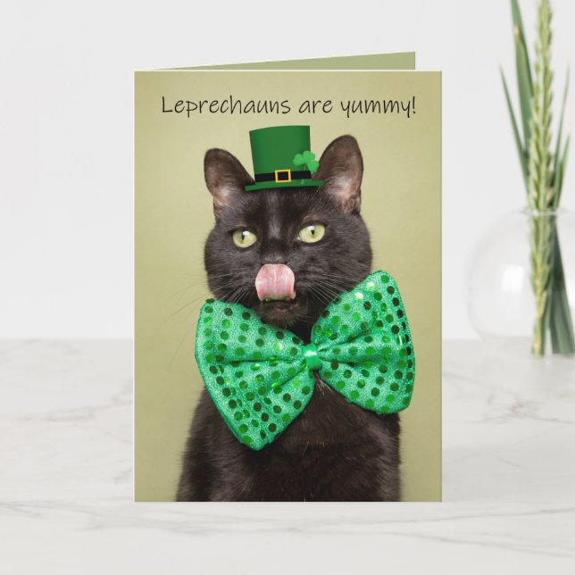 Lycklig St. Patrick's Day Funny Black Cat Helgkort (Framsida)