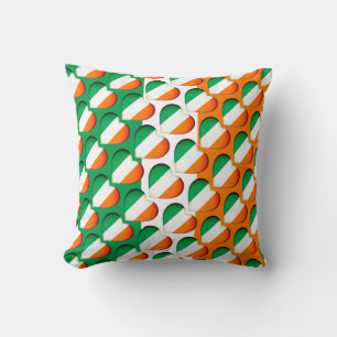 Lycklig St. Patrick's Day Irish Hearts Flagga Kudde
