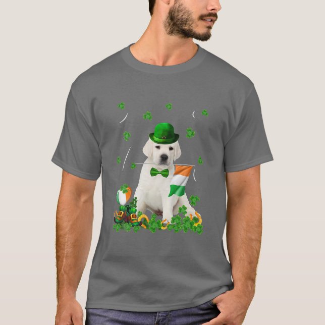 Lycklig St patricks day Irish White Puppy Hund Fla T Shirt (Framsida)