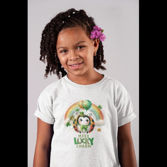 Lycklig St. Patrick's Day Ladybug T Shirt (Skapare uppladdad)