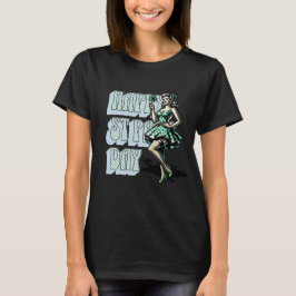 Lycklig St patrick's day Pinup Girl med Shamrock T Shirt