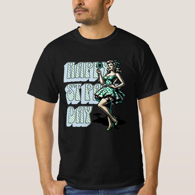 Lycklig St patrick's day Pinup Girl med Shamrock T Shirt (Framsida)