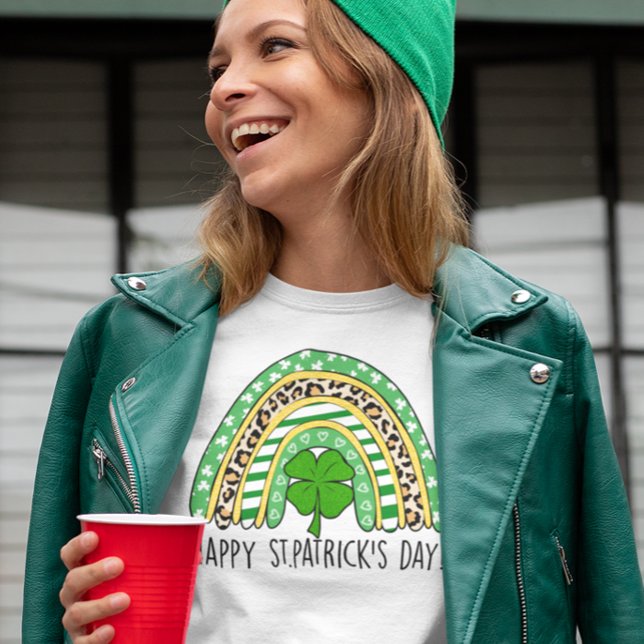 Lycklig St. Patrick's Day Rainbow T Shirt (Skapare uppladdad)