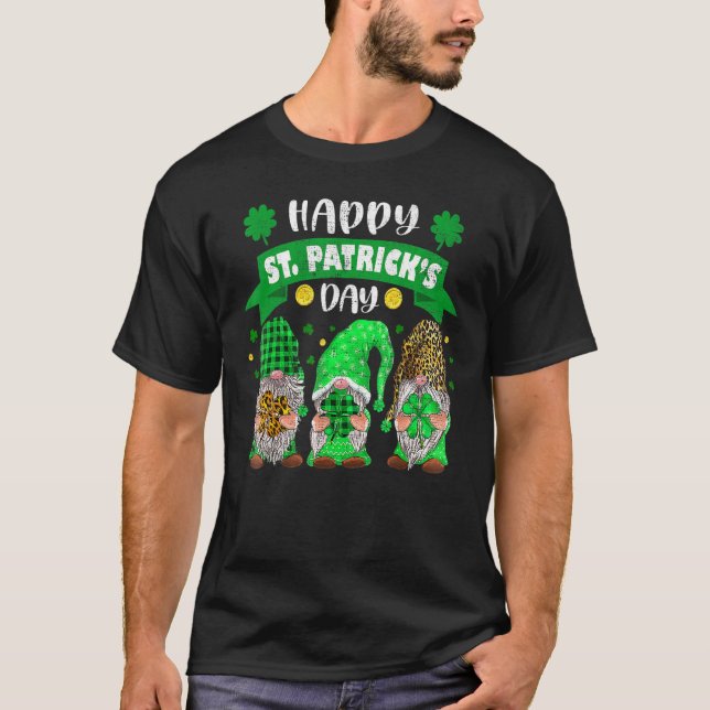 Lycklig St patricks day Three Gnome Shamrock Leopa T Shirt (Framsida)