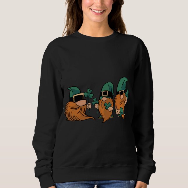 Lycklig St patrick's day Three Gnomes Lucky Shamro T Shirt (Framsida)