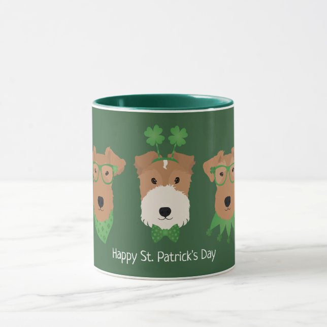 Lycklig St patricks day Welsh Wire Fox Terrier Hun Mugg (Center)