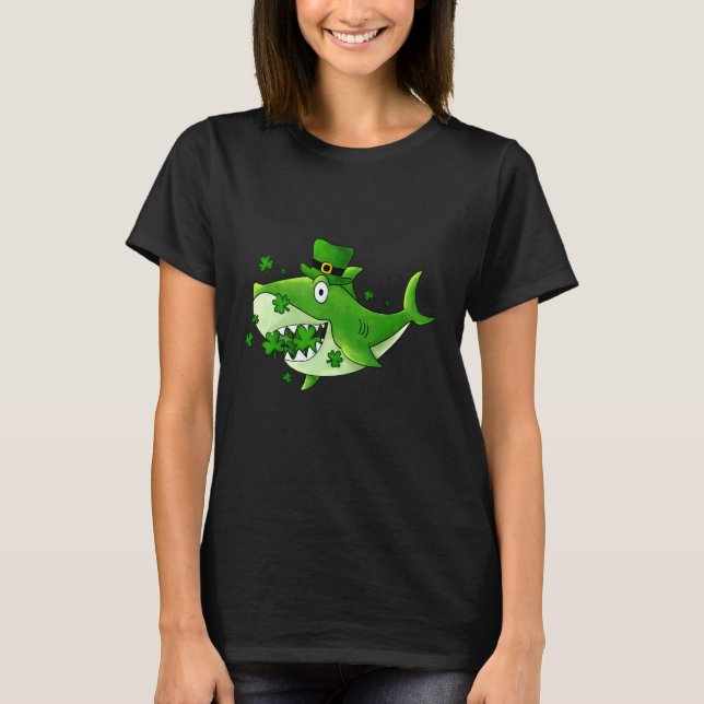 Lycklig St Shark's T Shirt (Framsida)