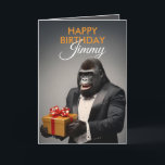 Lycklig Tuxedo Gorilla Funny Birthday Kort<br><div class="desc">Daper gorilla i en tuxedo är redo att leverera leenden och en speciell gåva i stil.</div>