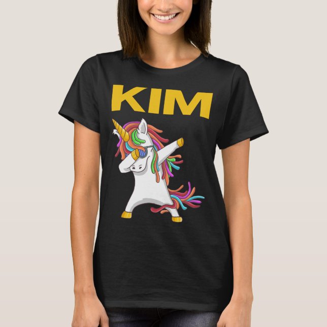 Lycklig Unicorn - Kim Namn T Shirt (Framsida)