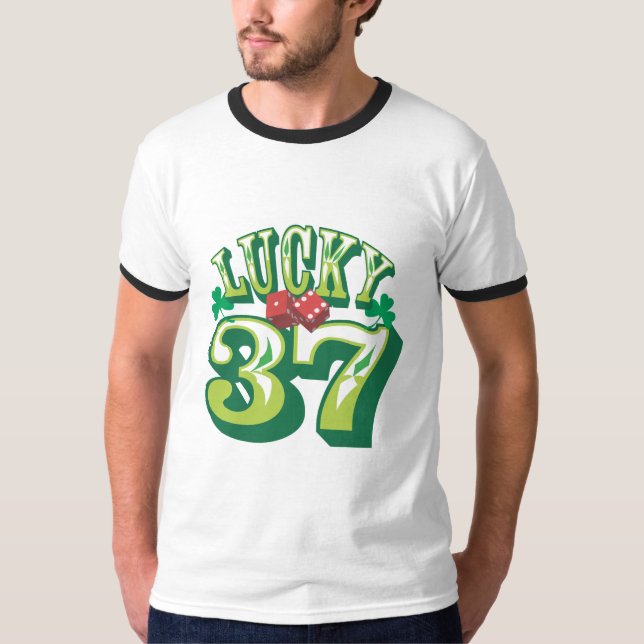 Lycklig utslagsplats 37 t-shirt (Framsida)