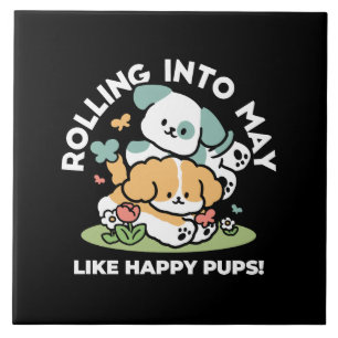 Lycklig valpar som rullar in i maj - Kawaii Hund A Kakelplatta