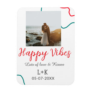 Lycklig Vibes helgdag par namn datum bröllop röd Magnet