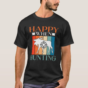 Lycklig vid jakt på jakt på vilt t shirt