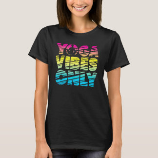 Lycklig Yoga Vibes T Shirt