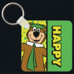 Lycklig Yogi Bear Nyckelring<br><div class="desc">Sprid positivitet med den här trevliga Yogi Bear-konstruktionen! Yogi Bear med sin klassiska flina, grönt hatt och slips, vid sidan av ord "LYCKLIG", fångar denna livliga teckning Jellystone Park favoritbjörn. Med grönt och gult färg, som fångar öga, kombinerat med en återanimering av stil, görs denna perfekt för fläkt av nostalgiska...</div>