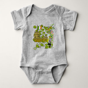 Lyckliga Leprechaun och hans irländska slott T-shirt