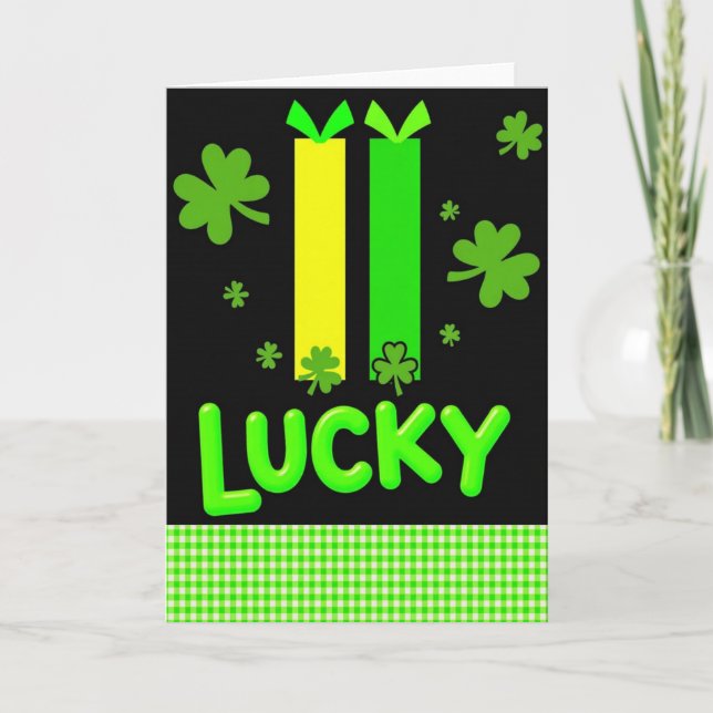 Lyckliga Shamrocks St Patricks-kort Kort (Framsida)
