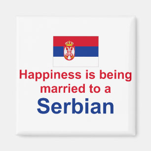 Lyckligt att gifta sig till en serb magnet
