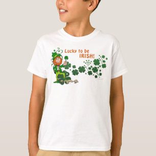 Lyckligt att vara irländareungeskjorta tee shirt
