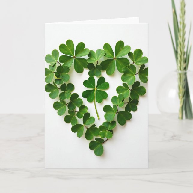 Lyckligt Klöverhjärta Gröna Blad Kort (Framsida)