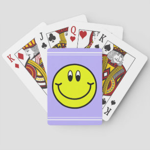 Lyckligt le ansikte Emoji som leker kort Casinokort
