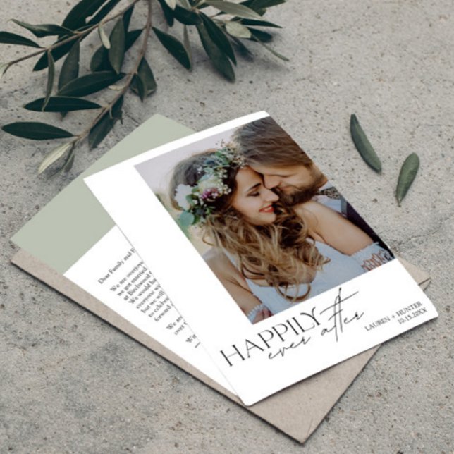 Lyckligtvis allt efter det moderna fotot Bröllop Meddelande (Easily personalize this wedding announcement with your photos and deets)
