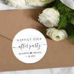 Lyckligtvis allt efter Party bröllopsmottagandet Runt Klistermärke<br><div class="desc">Ett klistermärke för din bröllopsmottagningsfest,  inbjudningar,  favoriter och korrespondens med "Lyckligtvis allt efter Party" i en blandning av enkel modern typografi och ett skript för elegant med slagord,  ditt första namn gått med av ett hjärta och ditt mottagningsdatum.</div>