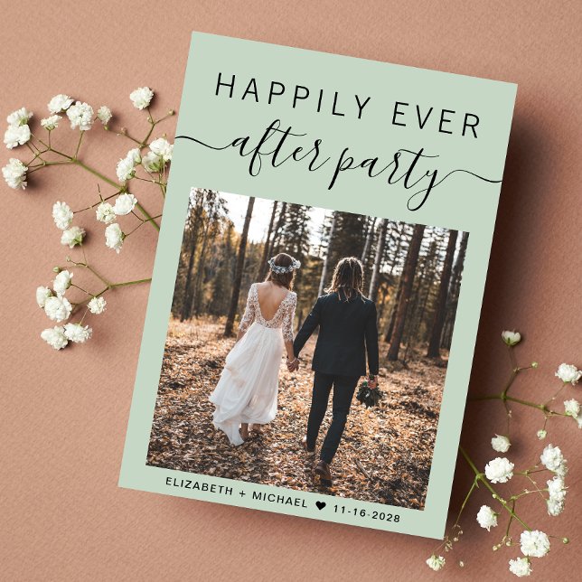Lyckligtvis allt efter Party Foto Sage Grönt Bröll Meddelande (An chic Happily Ever After Party Invitation to set the tone for an unforgettable event)
