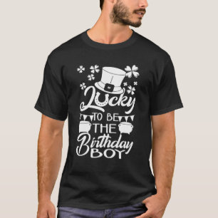 Lyckligtvis att vara födelsedagstjuren Leprechaun T Shirt