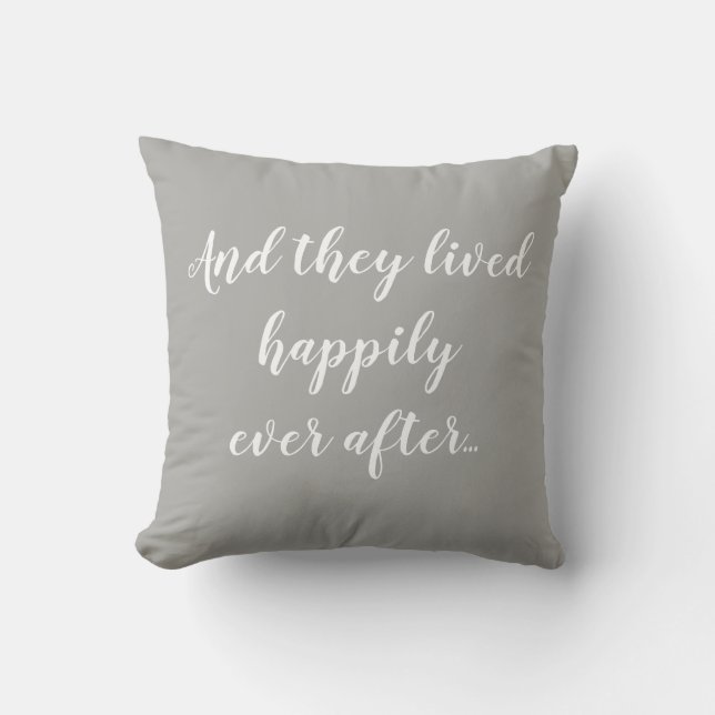 Lyckligtvis efter Bröllop Pillow Kudde (Framsida)