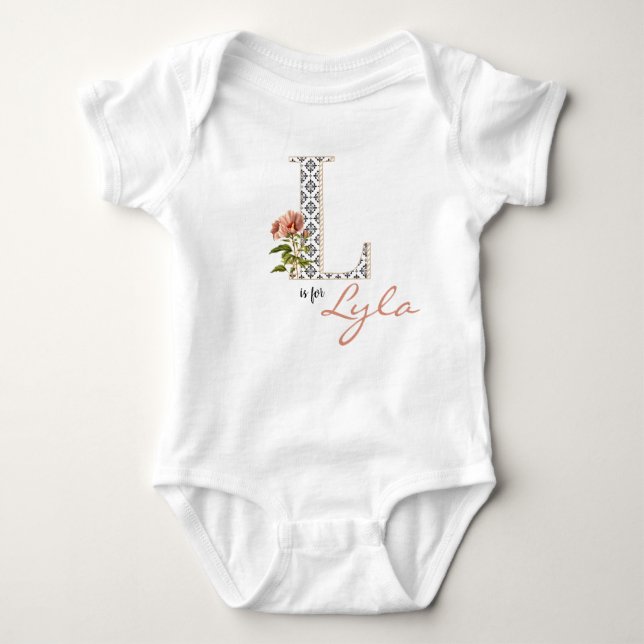 Lyla Namn Reveal Blommigt Brev L Girl Whimsical T Shirt (Framsida)