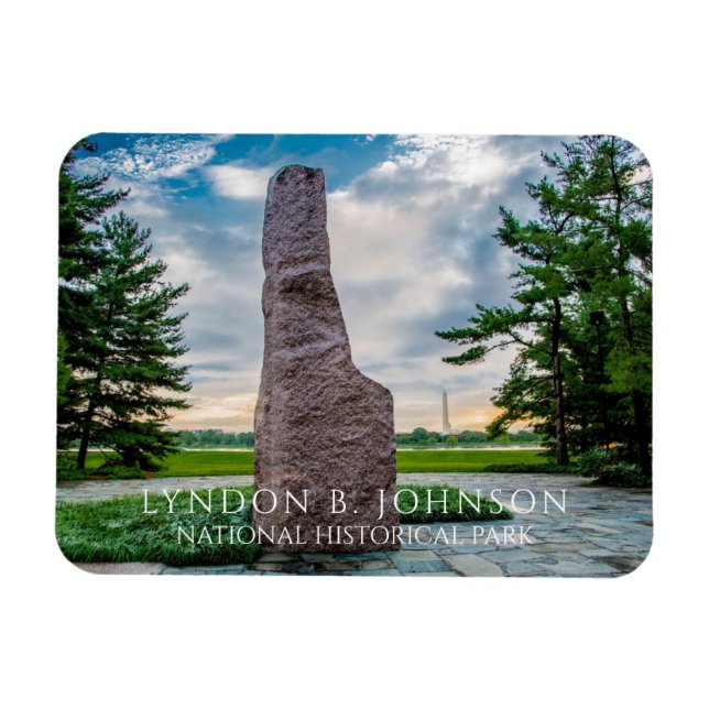 Lyndon B. Johnson Monolith, Memorial Grove Magnet (Horisontell)