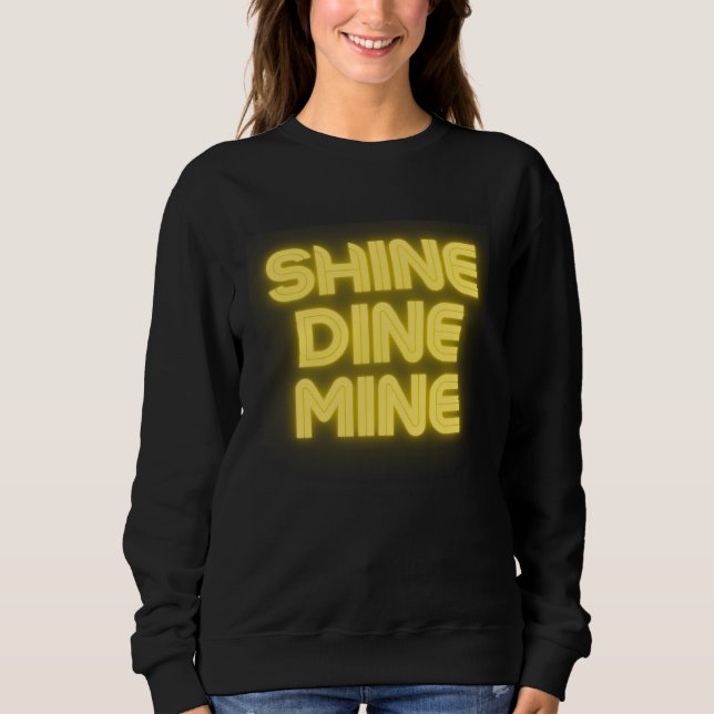 Lys Dina Mina Rolig Mega Slitande Outfit T Shirt (Framsida)