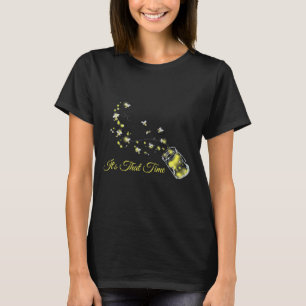 Lysmaskar i en burk t shirt