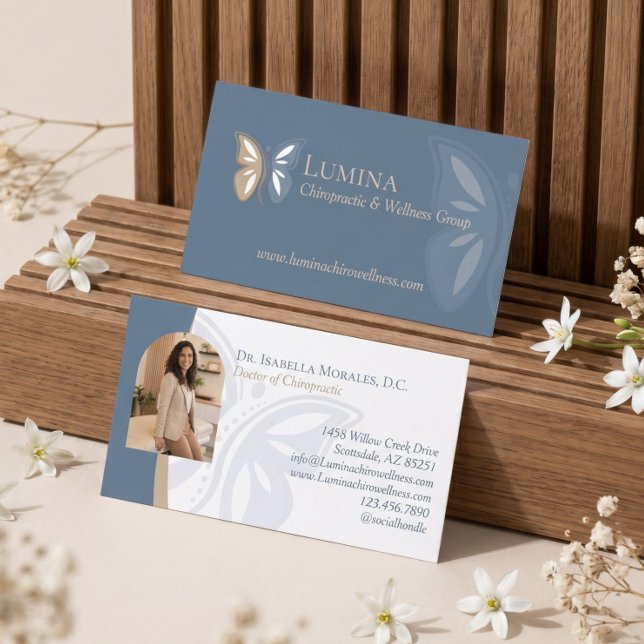 Lyx fjärilsrygg kiropraktik välbefinnande foto visitkort (Luxury Butterfly Spine Chiropractic Wellness Photo Business Card)