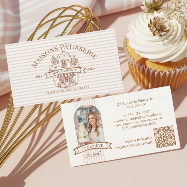 Lyxig Chic Professionell Hem Baka Cupcake Bageri Visitkort (Stripe Floral Cupcake Bakery Cake Designer Shop Business Card)
