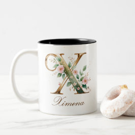 Lyxig guldbottnad blomsterinitial X Tvåtons kaffem Två-Tonad Mugg