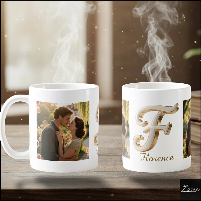 Lyxig kursiv guld vit initial F + 2 FOTO Kaffemugg (Skapare uppladdad)