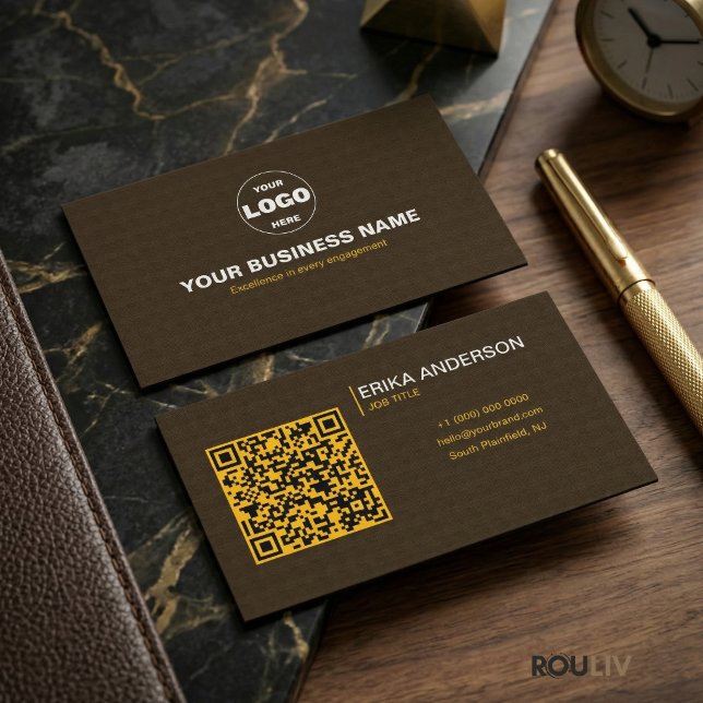 Lyxig Mörkbrun Texturerad QR-kod Minimal Guld Visitkort (Luxury Dark Brown Textured QR Code Minimal Gold Business Card)
