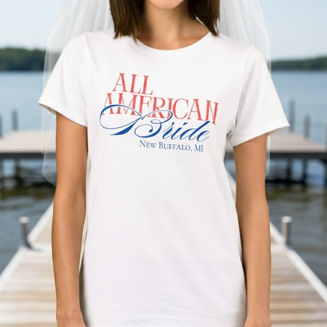 Lyxig Skript All Amerikansk Brud Sösterfest T Shirt (Celebrate the bride with stars, stripes, and sunshine with this Luxury Script All American Bride!)