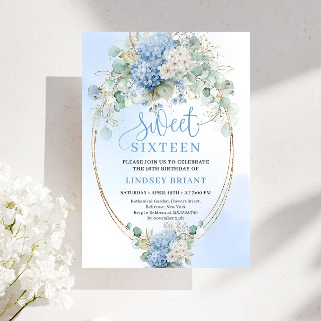 Lyxig Skript Blå Hydrangeas Sweet Sixteen Inbjudan (Luxury Script Blue Hydrangeas Sweet Sixteen Invite)
