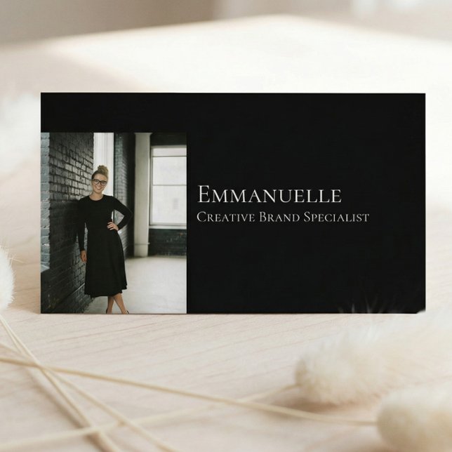 Lyxig Svart Elegant Fotoutformning Fastigheter Visitkort (Luxury Black Elegant Photo Layout Real Estate Business Card)