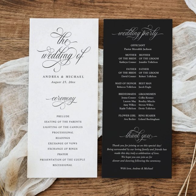 Lyxluxuös Kalligrafi Old Money Bröllop Program (Elegant black and white old money wedding program with classic calligraphy and ceremony order.)