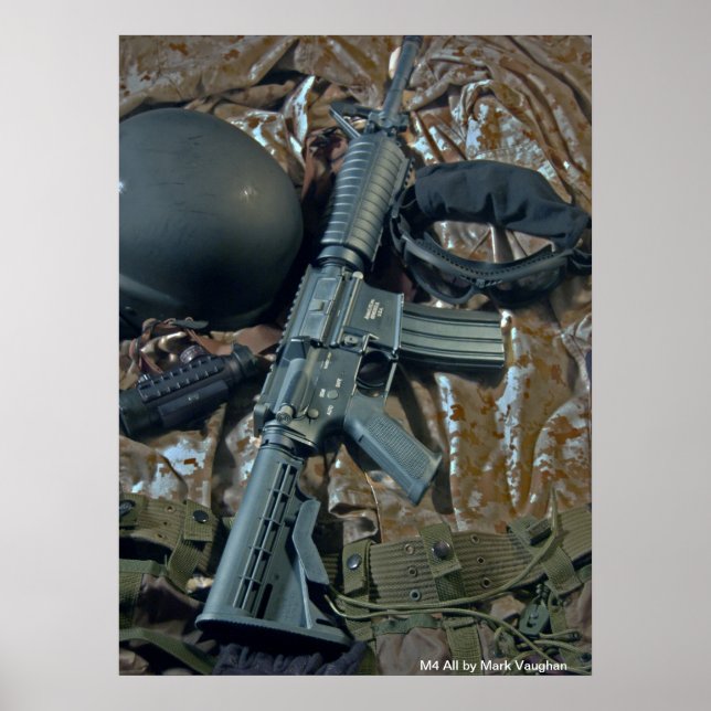 M4 Allt efter Mark Vaughan Poster (Framsidan)