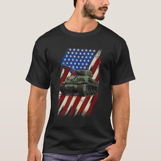 M4a3eb Sherman Tank Världskrig 2 Amerikanska Tanke T Shirt (Framsida)